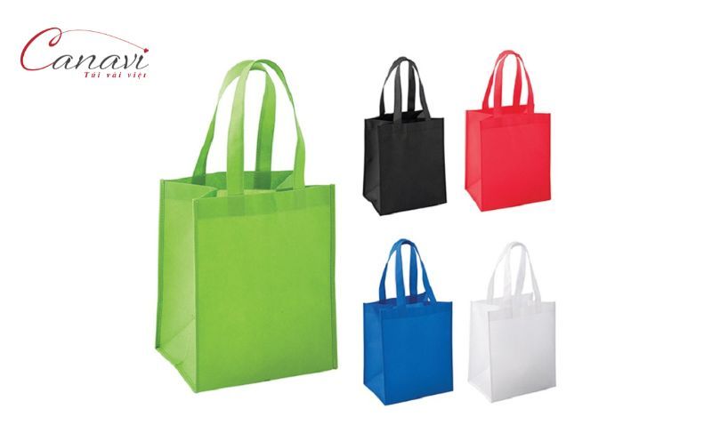 Khám phá quy trình sản xuất túi vải không dệt chi tiết nhất 