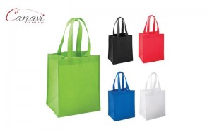 Khám phá quy trình sản xuất túi vải không dệt chi tiết nhất 