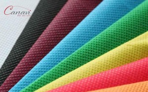 Vải không dệt là gì? Một số thông tin cần biết về túi vải không dệt 