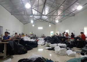 Bật mí 5 tiêu chí lựa chọn xưởng may túi Canvas chất lượng và uy tín 